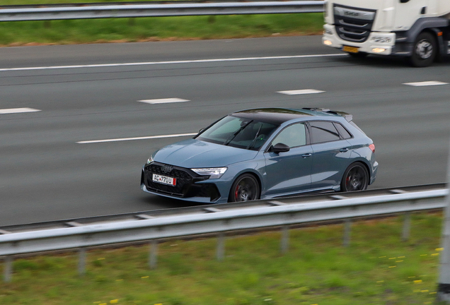 Audi RS3 Sportback 8Y 2025