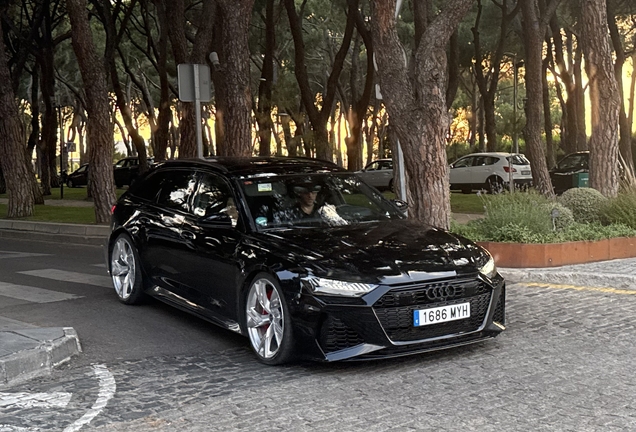 Audi RS6 Avant C8