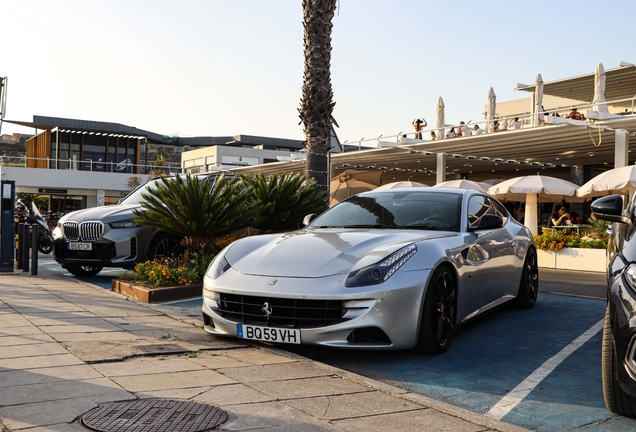 Ferrari FF