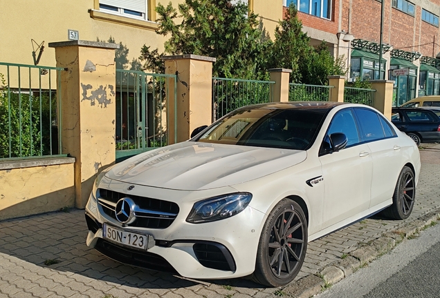 Mercedes-AMG E 63 S W213