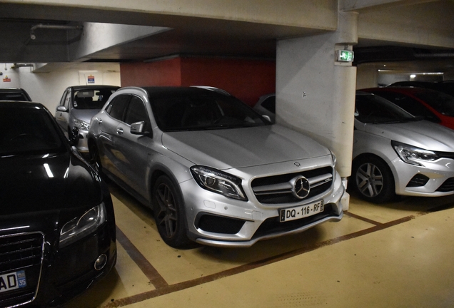 Mercedes-AMG GLA 45 X156