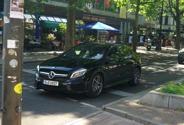 Mercedes-AMG GLA 45 X156