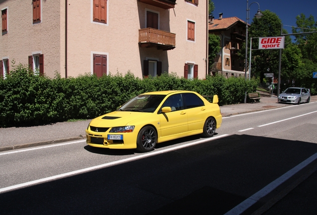 Mitsubishi Lancer Evolution IX