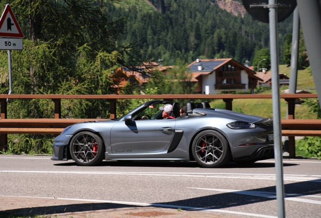 Porsche 718 Spyder RS