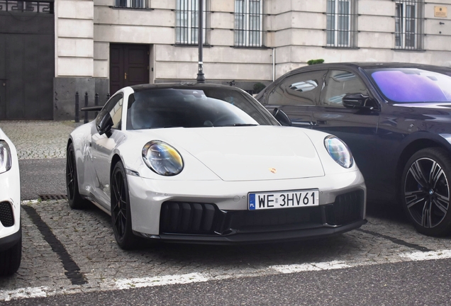 Porsche 992 Carrera 4 GTS MkII