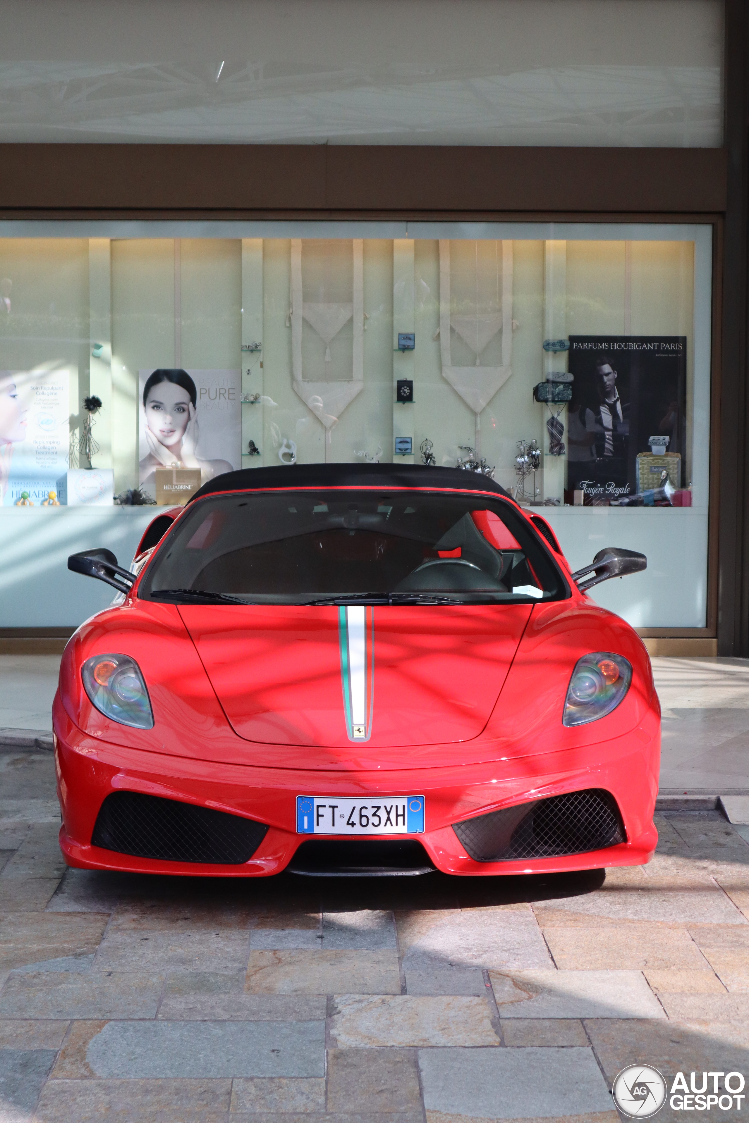 Ferrari Scuderia Spider 16M