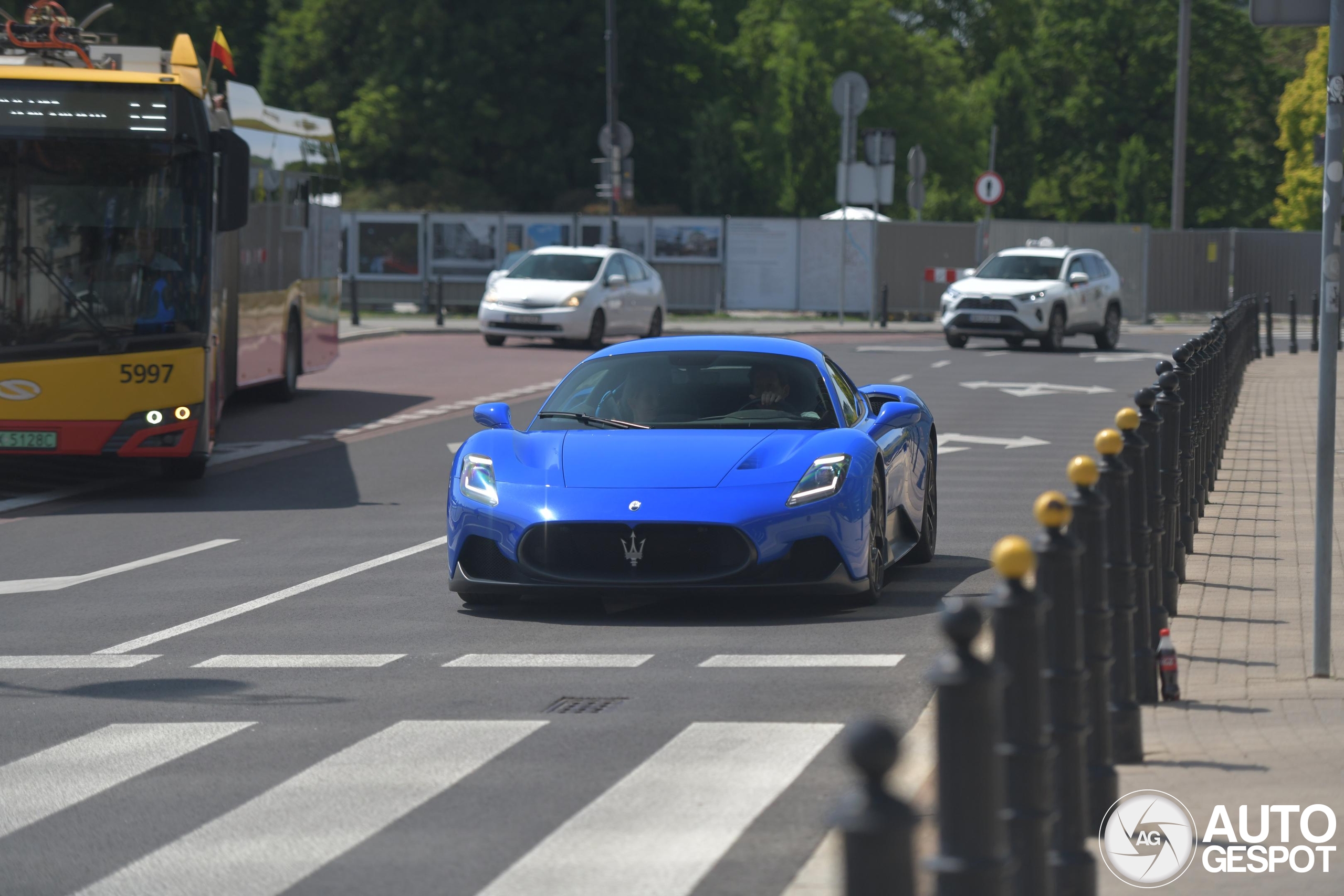 Maserati MC20