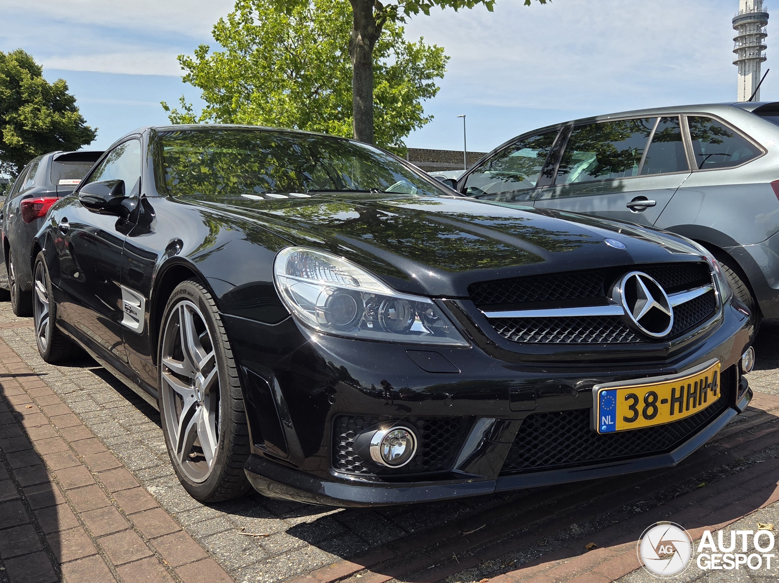 Mercedes-Benz SL 63 AMG