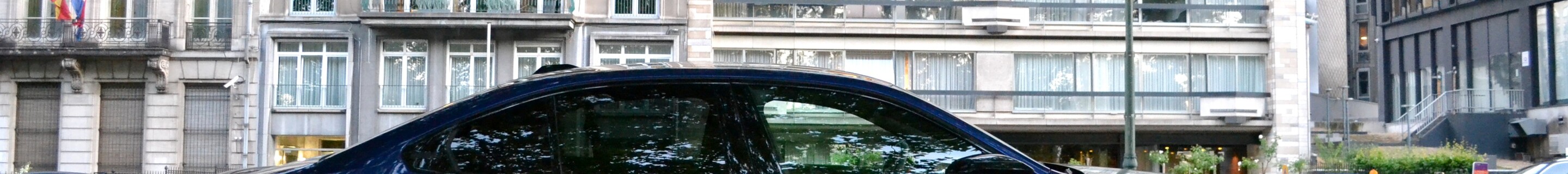 BMW M5 G90