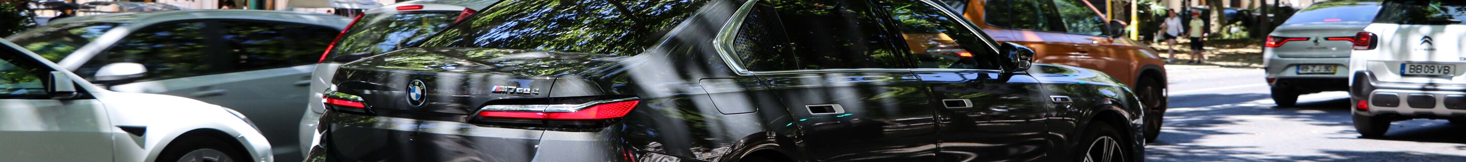 BMW M760e xDrive