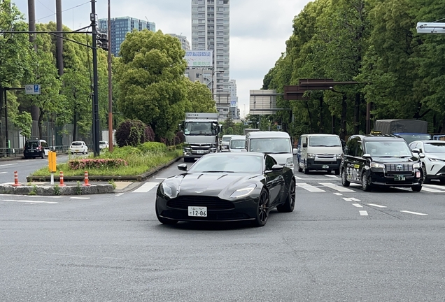Aston Martin DB11