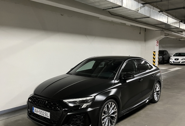 Audi RS3 Sedan 8Y