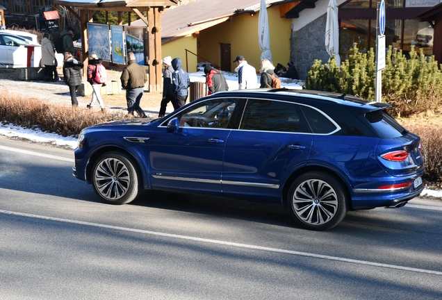 Bentley Bentayga V8 2021