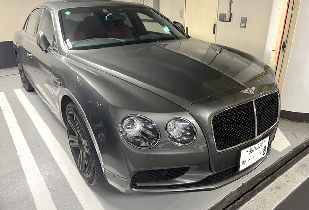 Bentley Flying Spur V8 S
