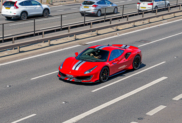 Ferrari 488 Pista
