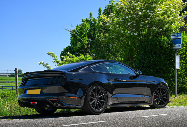 Ford Mustang GT 2015