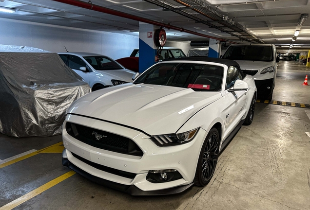 Ford Mustang GT Convertible 2015