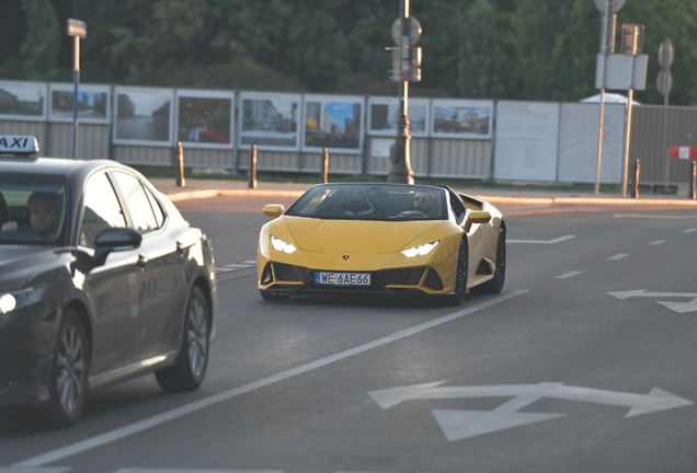 Lamborghini Huracán LP640-4 EVO Spyder