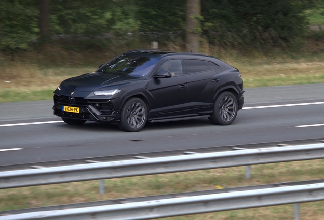 Lamborghini Urus S