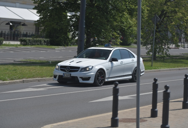Mercedes-Benz C 63 AMG Edition 507