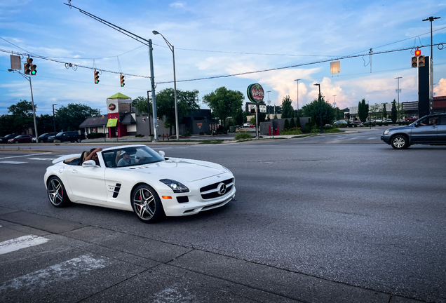 Mercedes-Benz SLS AMG Roadster