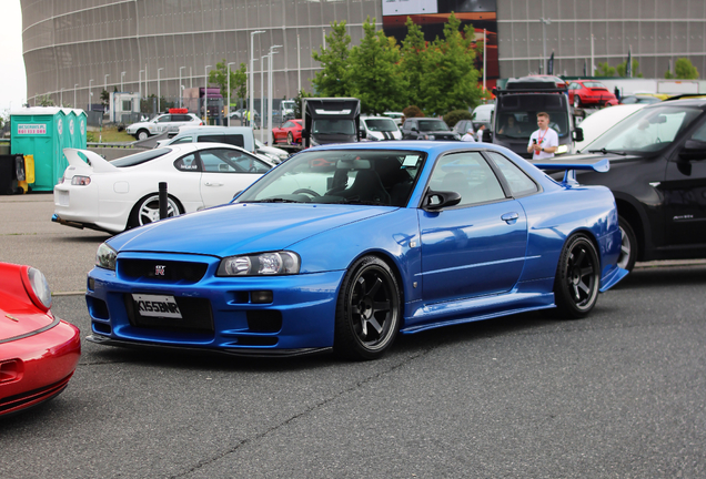 Nissan Skyline R34 GT-R V-Spec