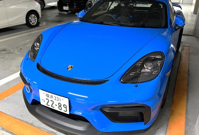 Porsche 718 Cayman GT4