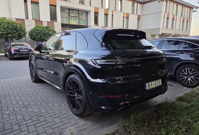 Porsche 9YA Cayenne GTS MkII