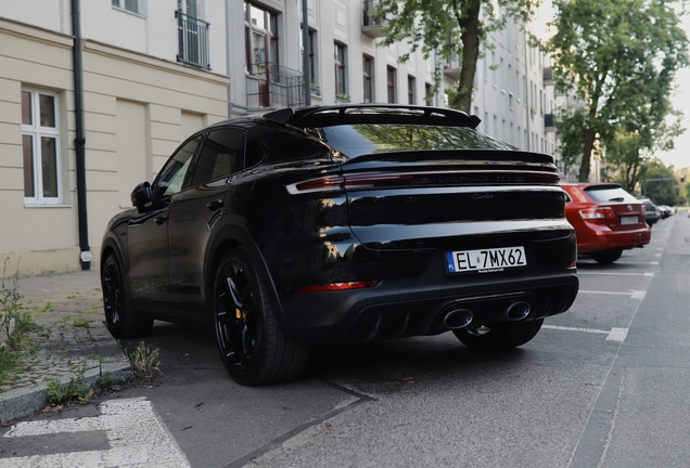 Porsche Cayenne Coupé Turbo E-Hybrid