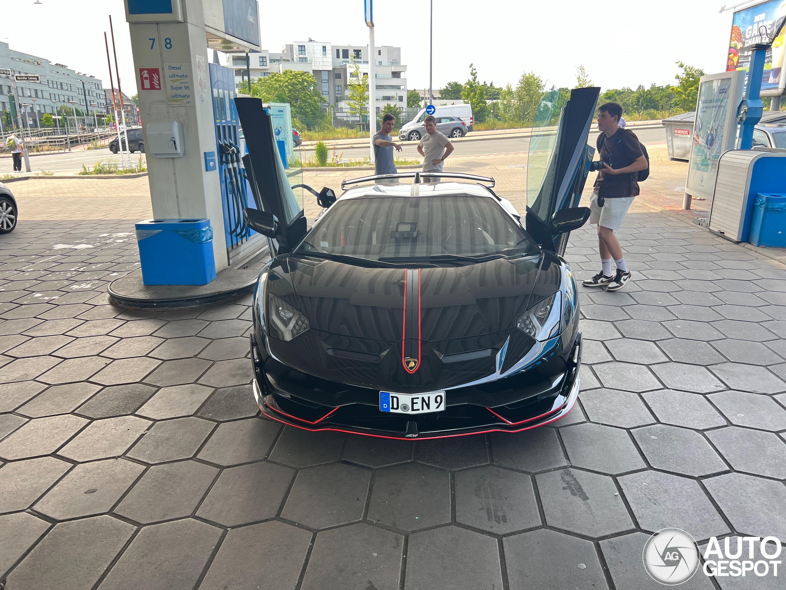 Lamborghini Aventador LP770-4 SVJ