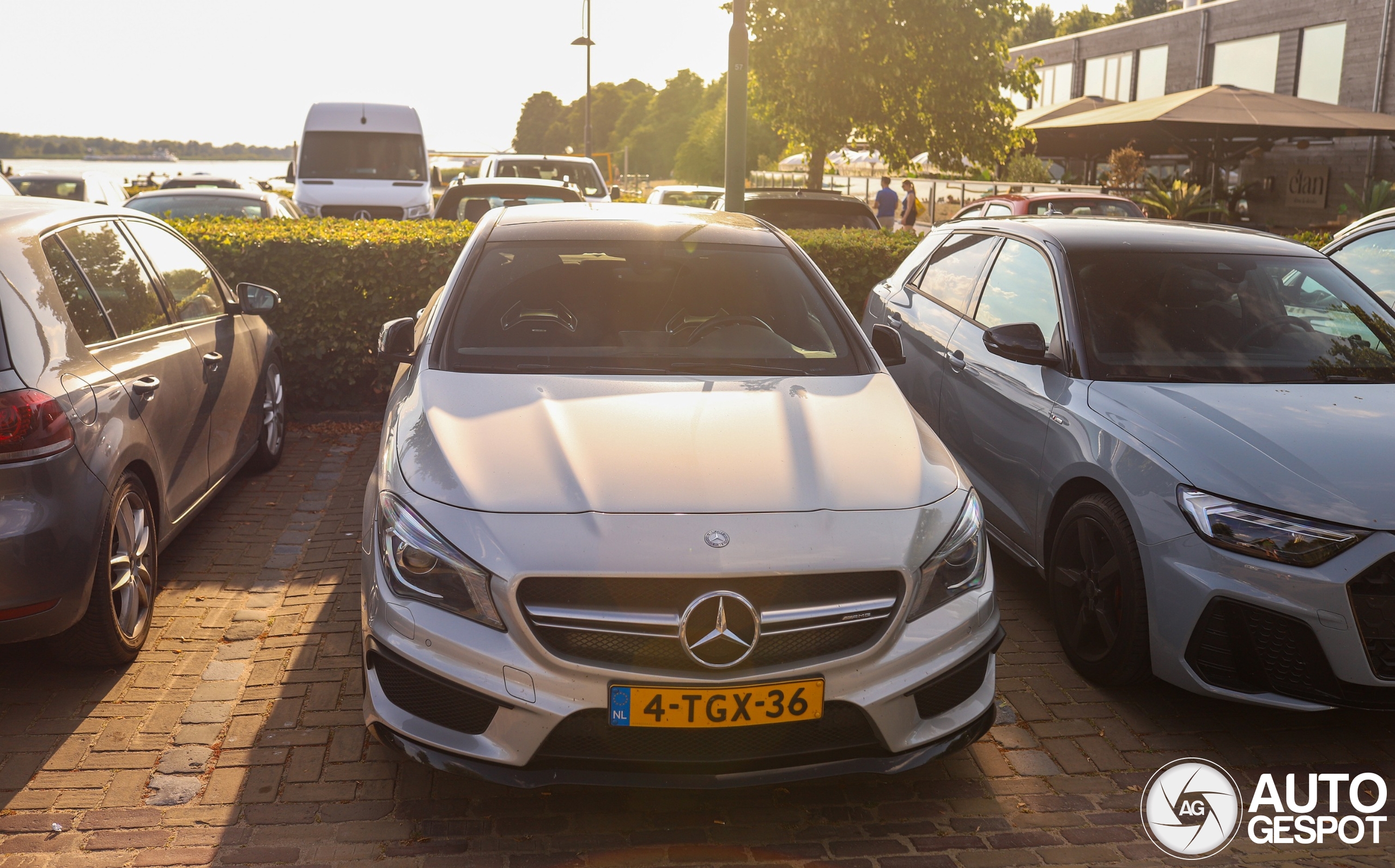 Mercedes-Benz CLA 45 AMG C117