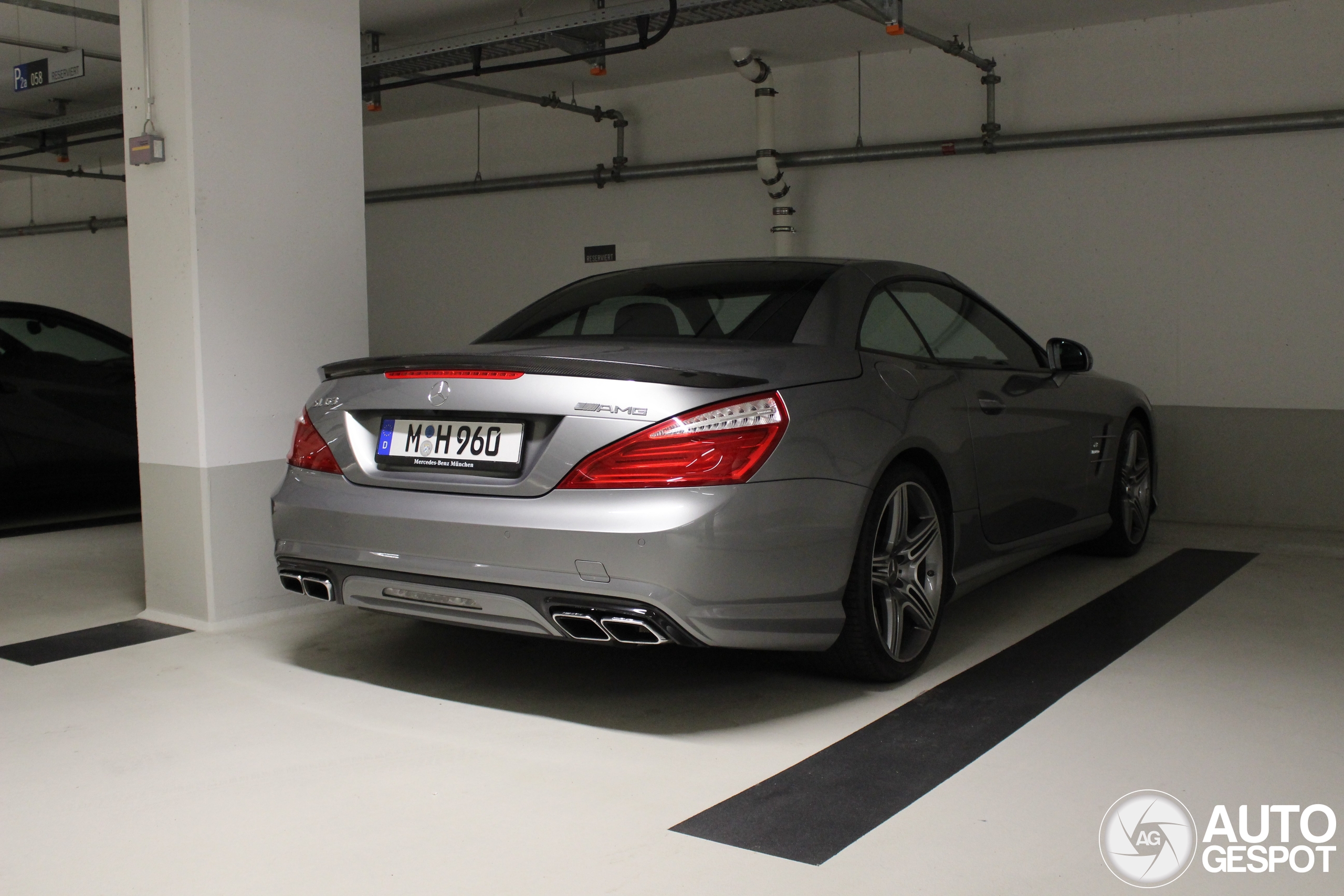 Mercedes-Benz SL 63 AMG R231