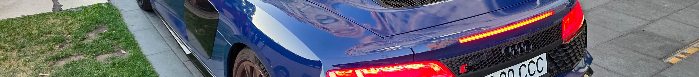 Audi R8 V10 Spyder RWD 2020