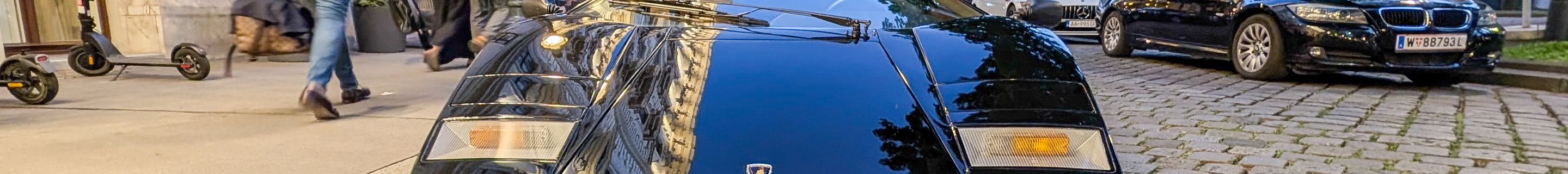 Lamborghini Countach LP400 S