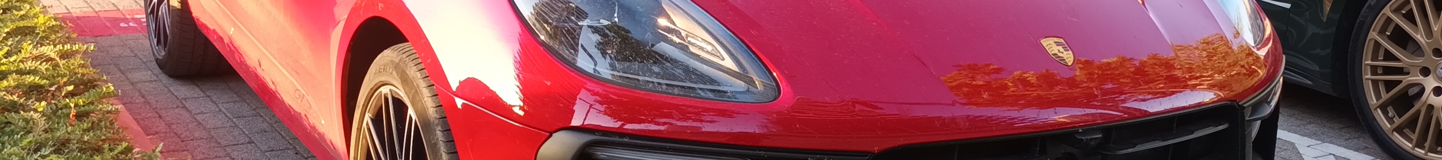 Porsche 95B Macan GTS MkIII