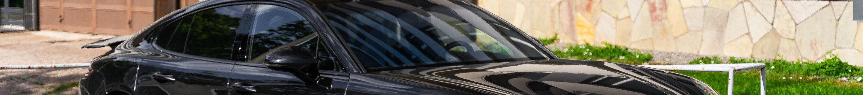 Porsche 971 Panamera Turbo S E-Hybrid MkI