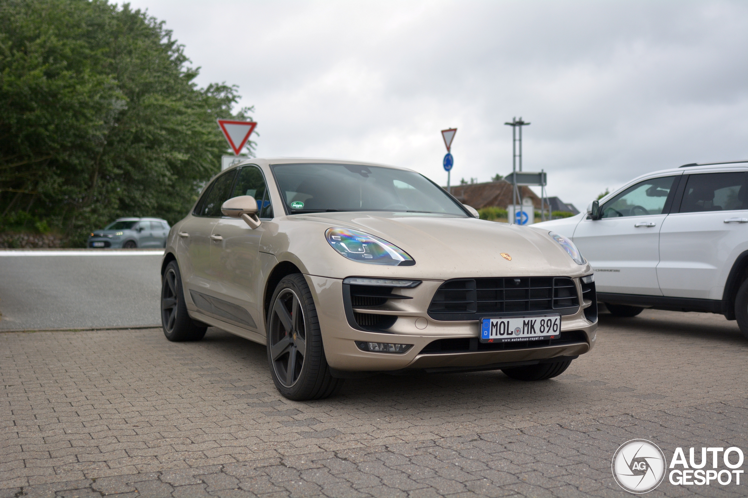 Porsche 95B Macan GTS MkI