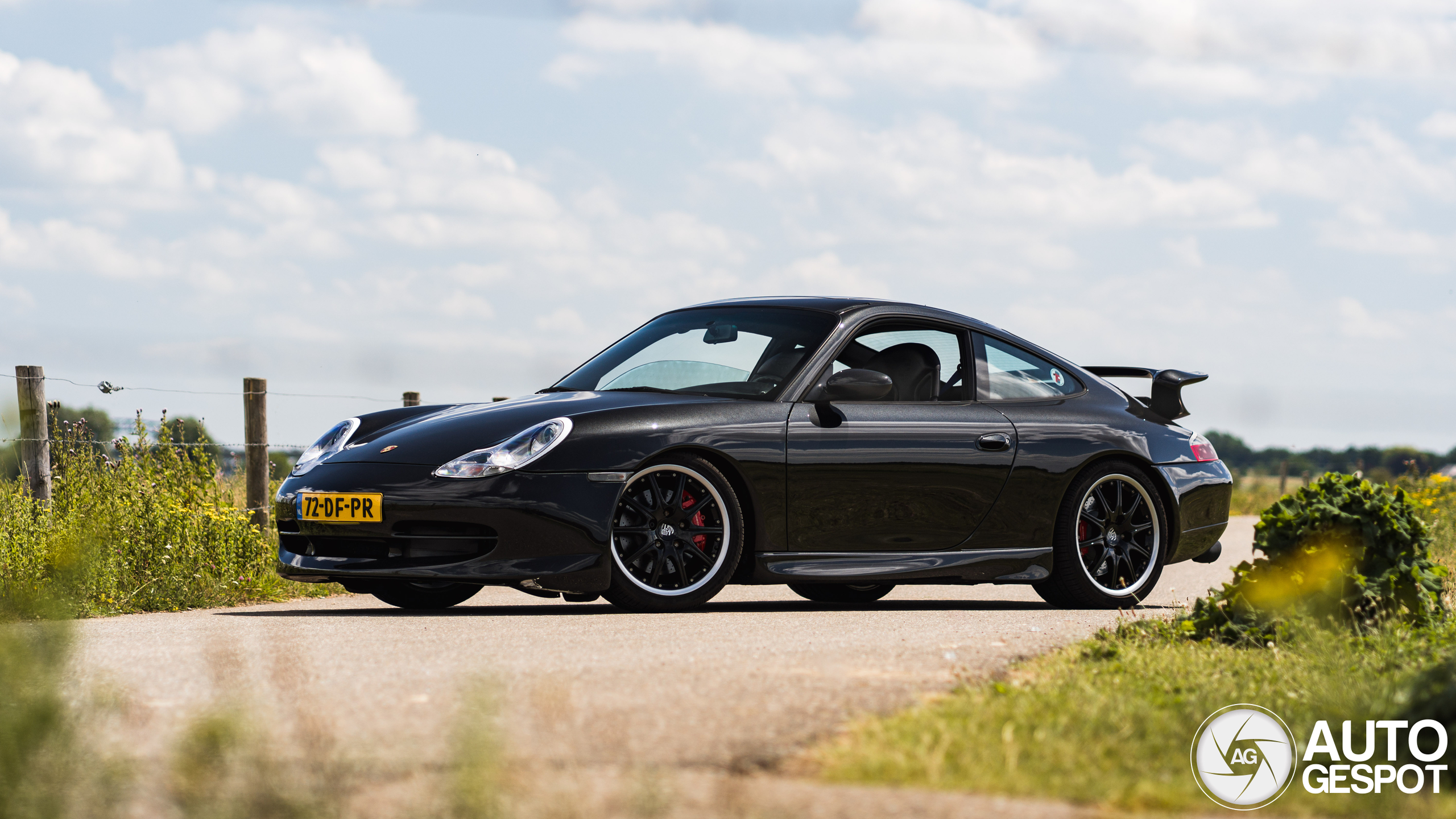 Porsche 996 GT3 MkI
