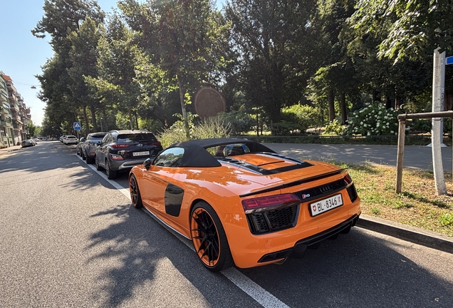 Audi R8 V10 Spyder 2016