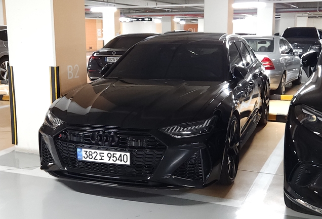 Audi RS6 Avant C8