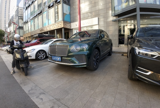 Bentley Bentayga V8 2021