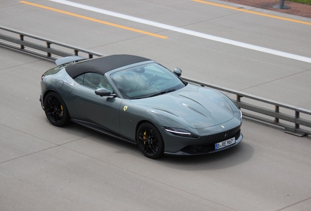 Ferrari Roma Spider