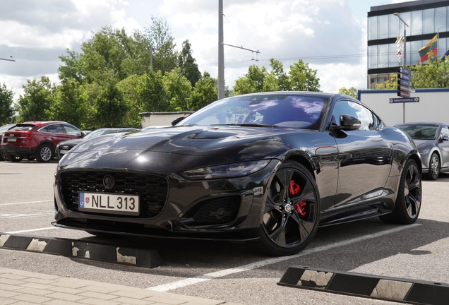 Jaguar F-TYPE R75 Coupé