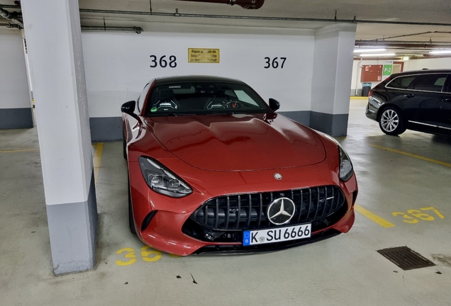 Mercedes-AMG GT 63 C192