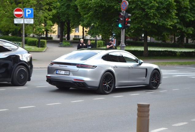 Porsche 971 Panamera GTS MkI