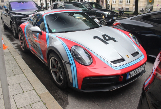 Porsche 992 Dakar
