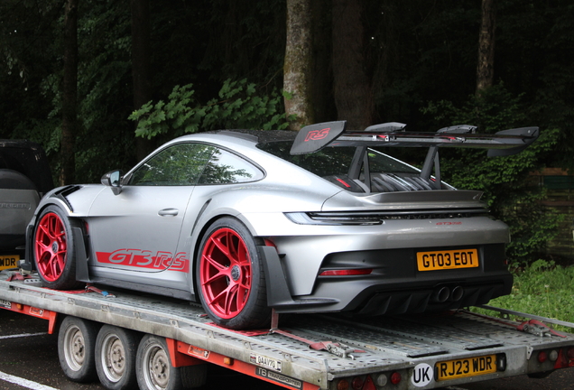 Porsche 992 GT3 RS Weissach Package