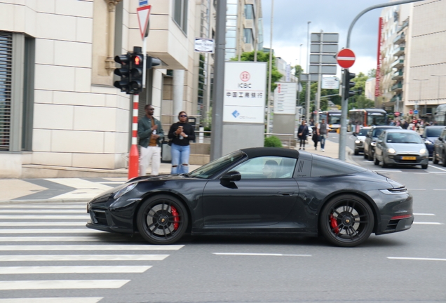 Porsche 992 Targa 4 GTS