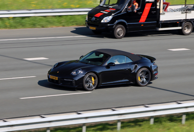 Porsche 992 Turbo S Cabriolet