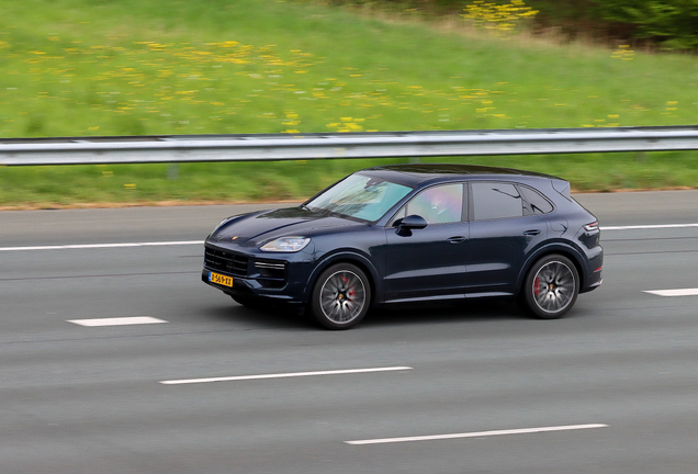 Porsche 9YA Cayenne Turbo E-Hybrid